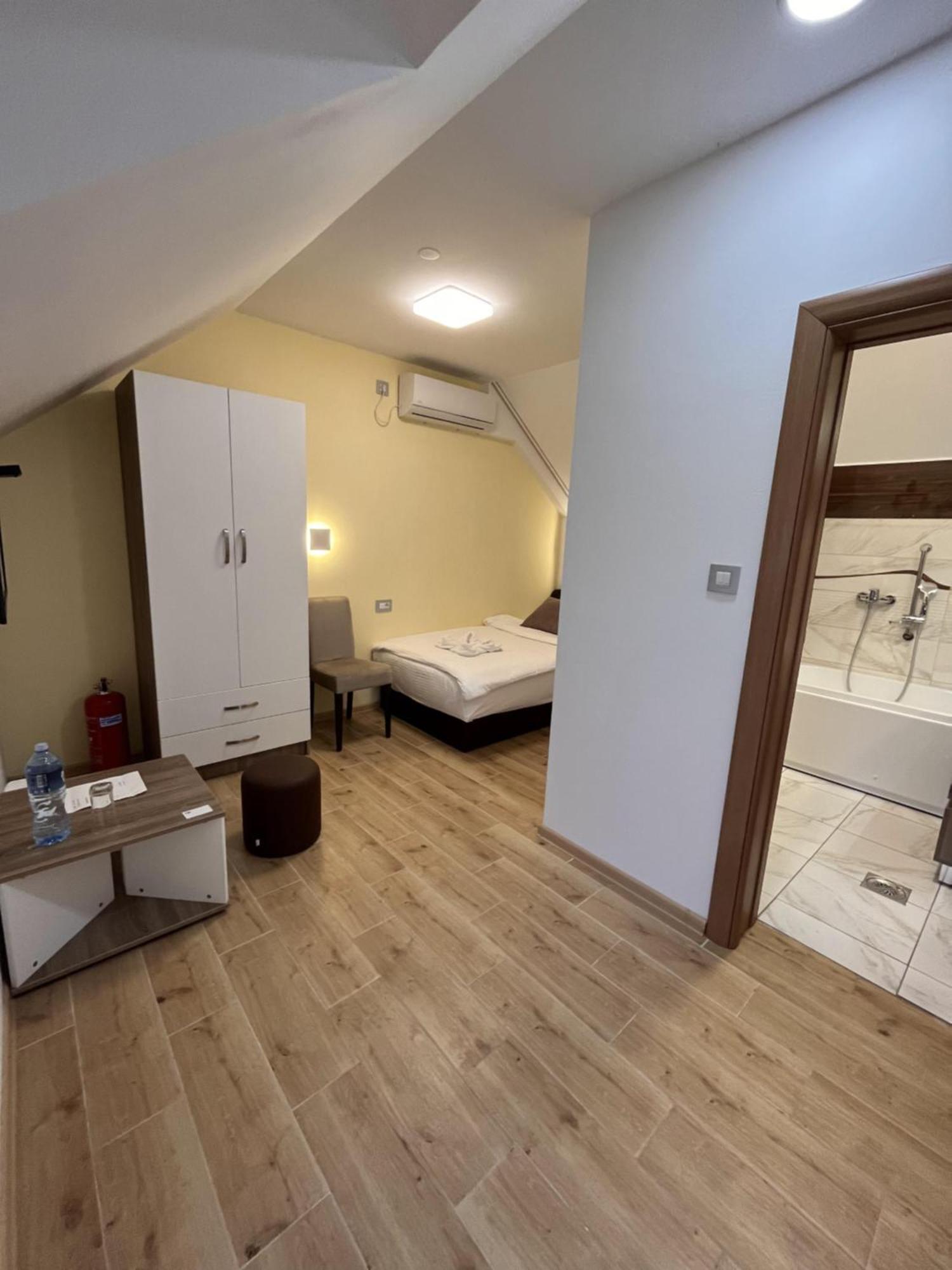 Kovac Residence Zrenjanin Exterior foto