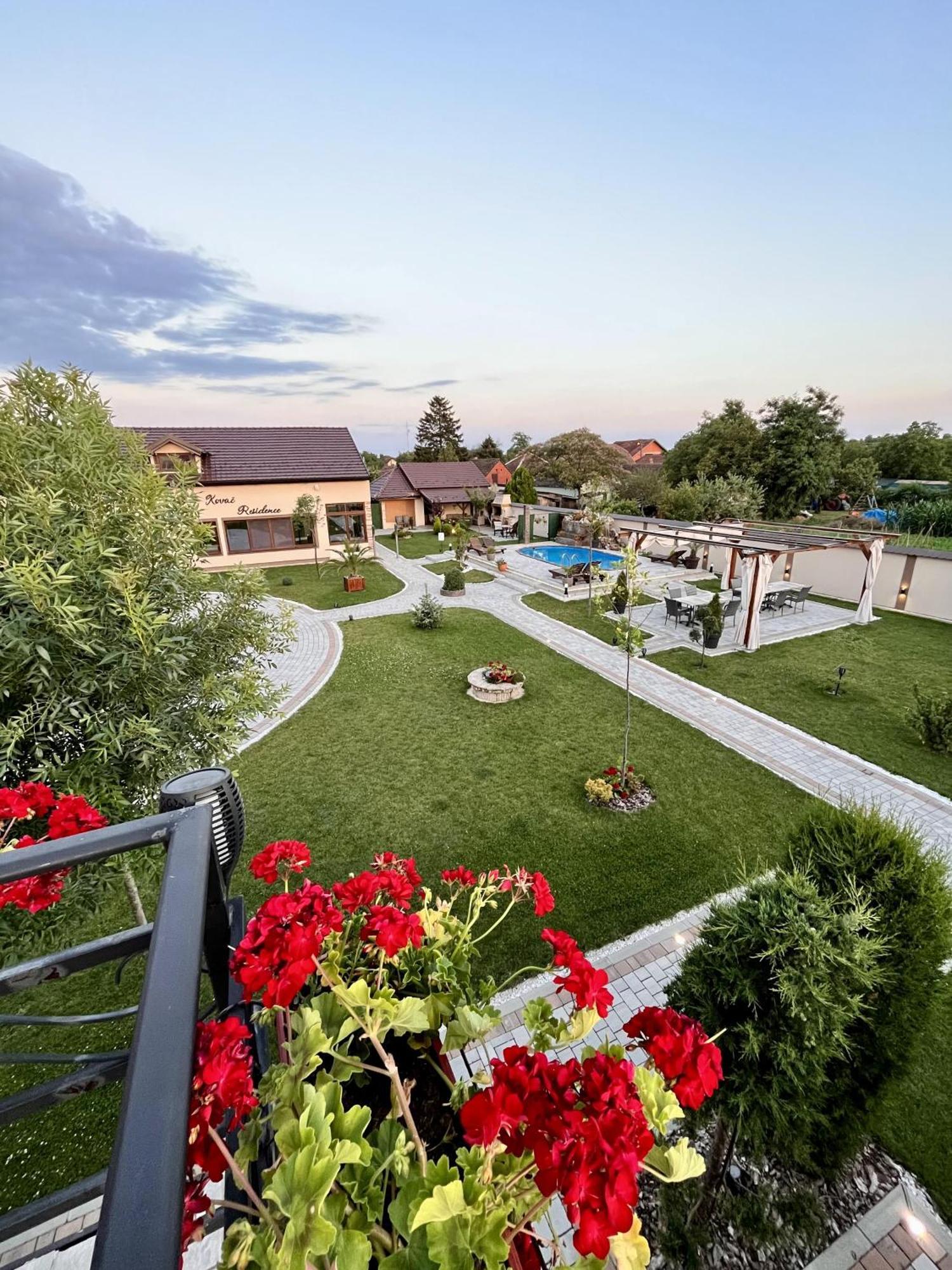 Kovac Residence Zrenjanin Exterior foto